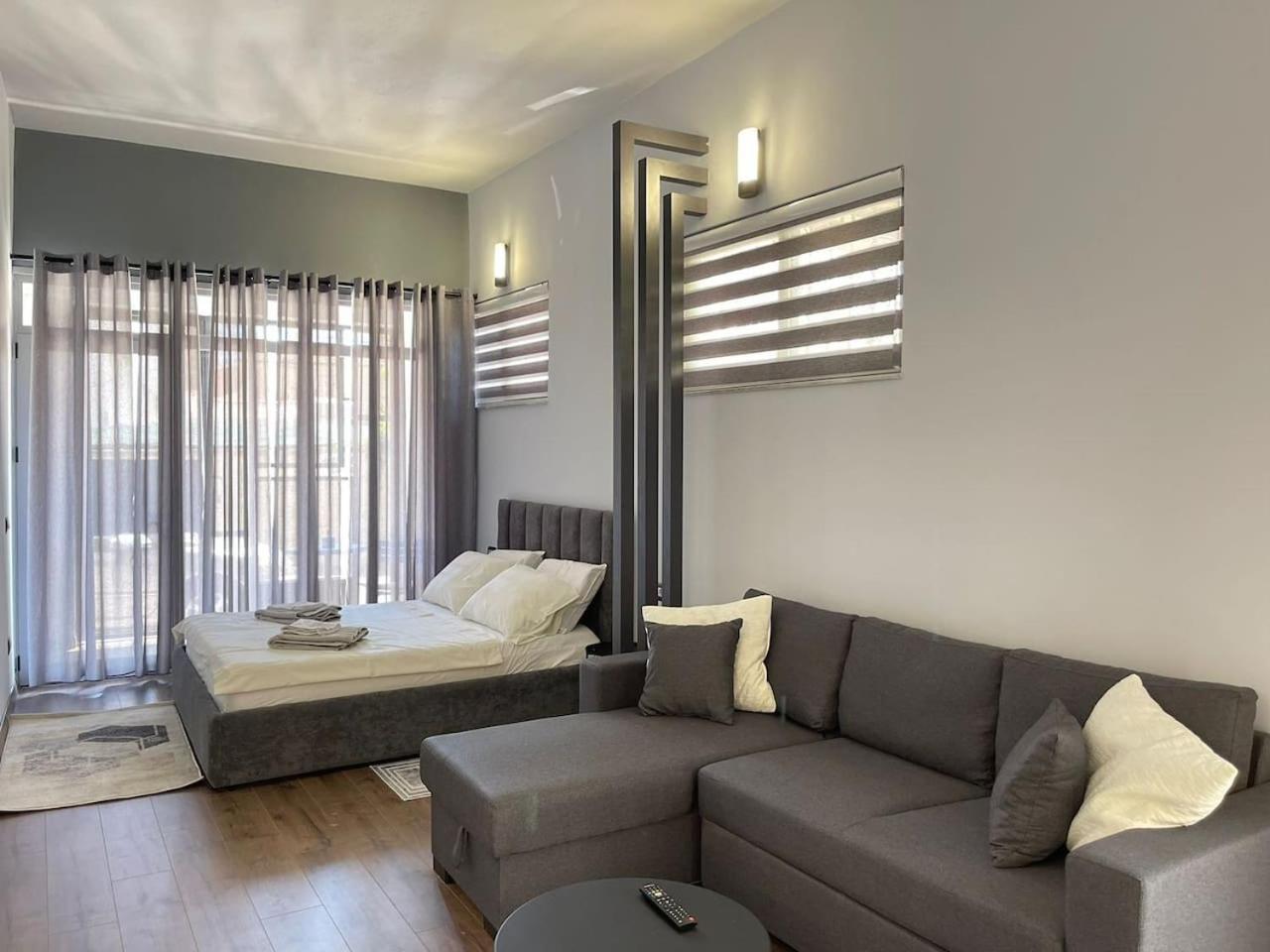 Central Charming Studio Old Town Драч Екстериор снимка